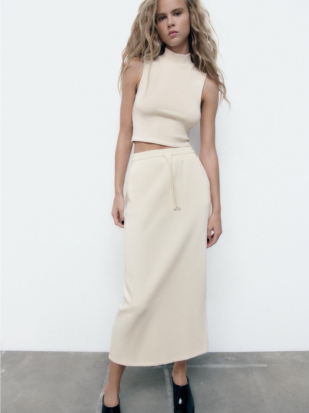 Zara Cream Midi Sweatshirt Skirt with Drawstring - Size S